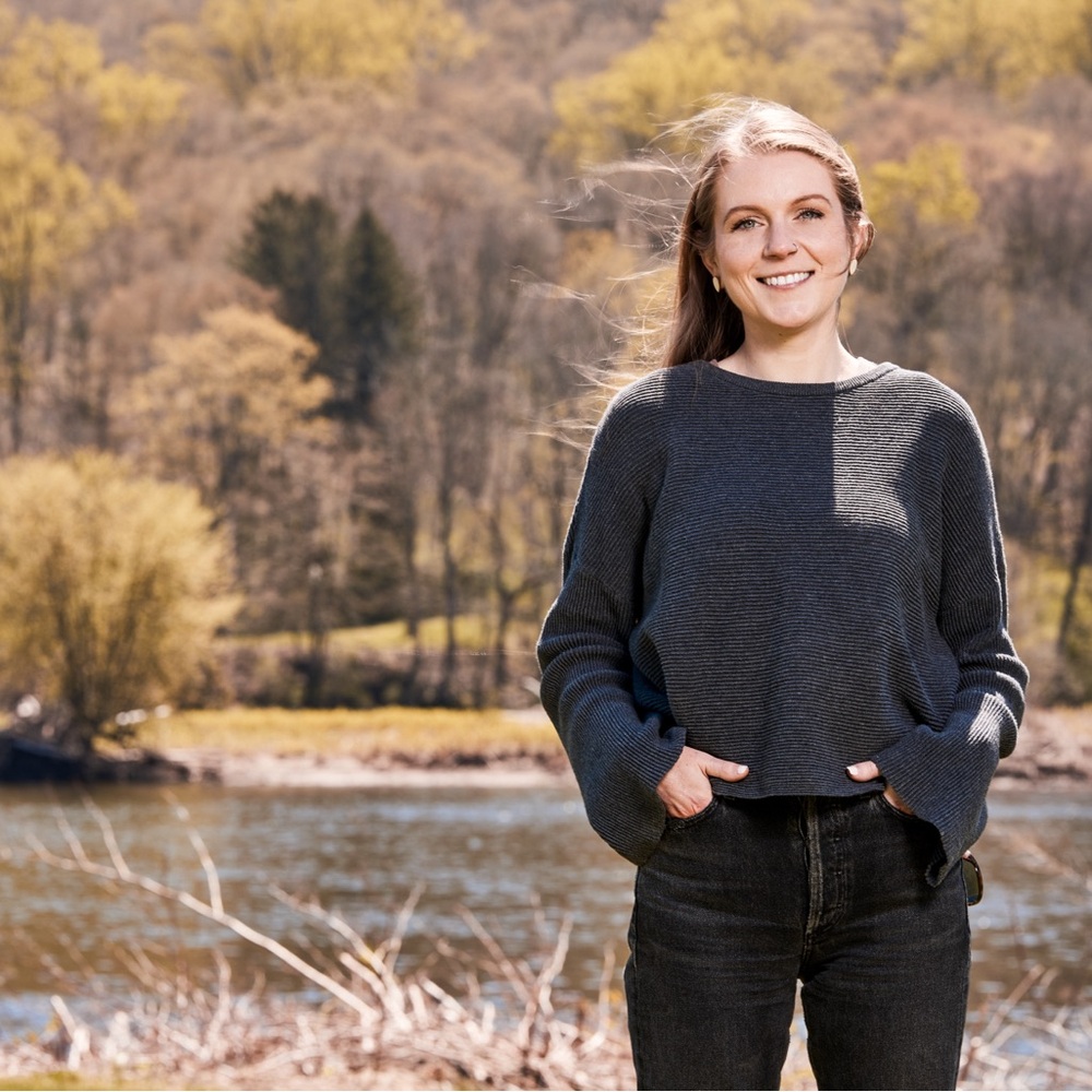 Meet your Posher, Courtney